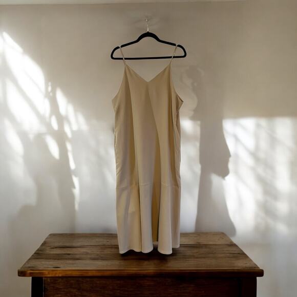 NWT, GU Strap Dress, Size XL - Picture 1 of 3